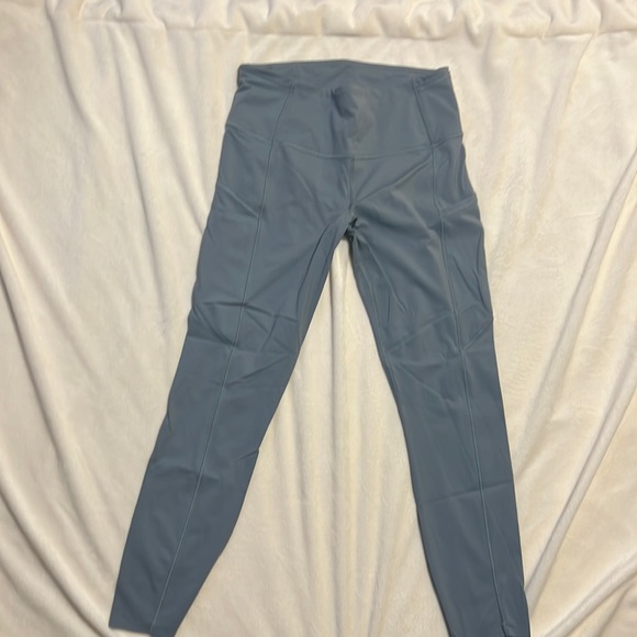 Light Blue Size 8 Lululemon Leggings - Picture 1 of 3